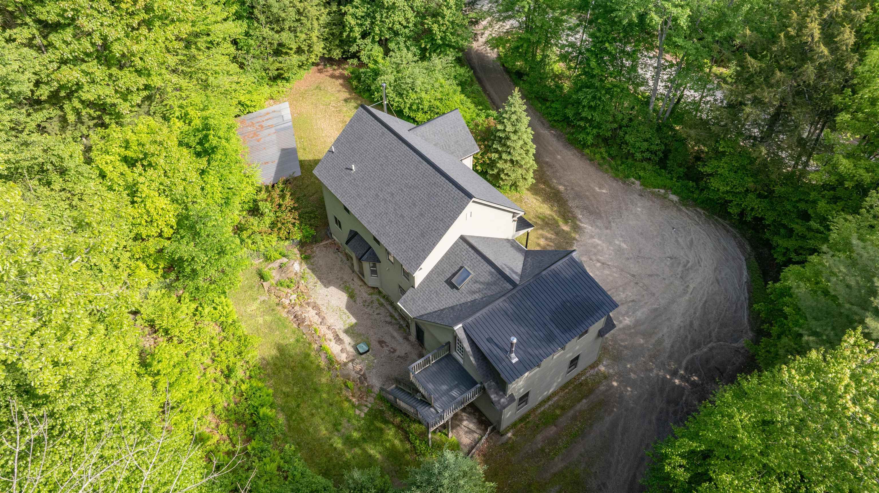 1577 River Road