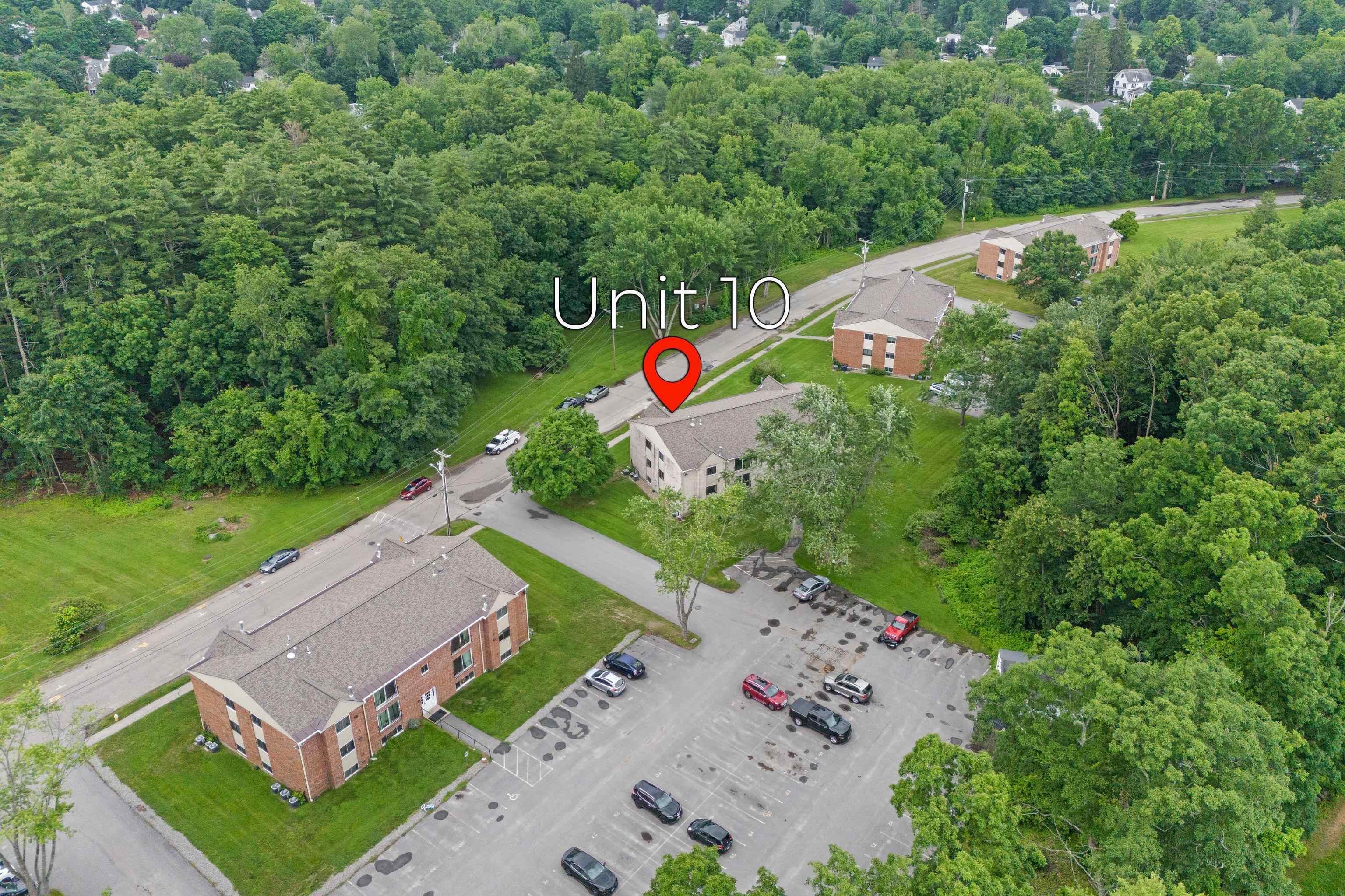 3 Brookside Drive 10