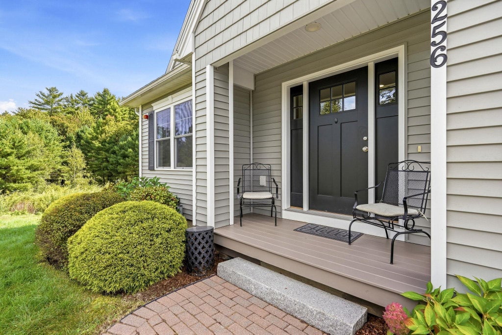 Photo of 256 Villager Road, Chester, NH 03036 (MLS # 5113580)
