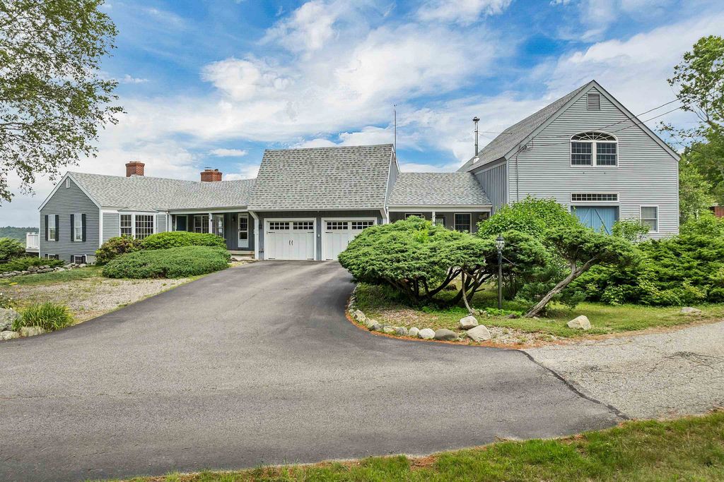 Photo of 36 Blueberry Hill Road, Wolfeboro, NH 03894 (MLS # 5090937)