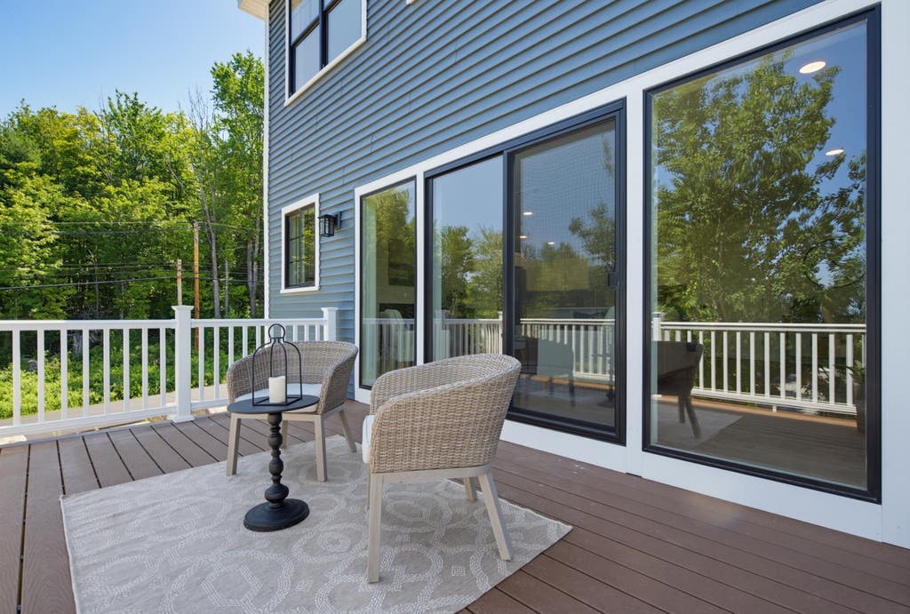 Photo of 21 Upper Ladd Hill Road, Meredith, NH 03253 (MLS # 5105603)