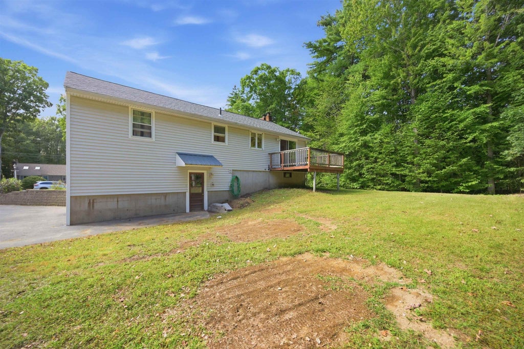 Photo of 62 Royal Range Road, Sandown, NH 03873 (MLS # 5110497)