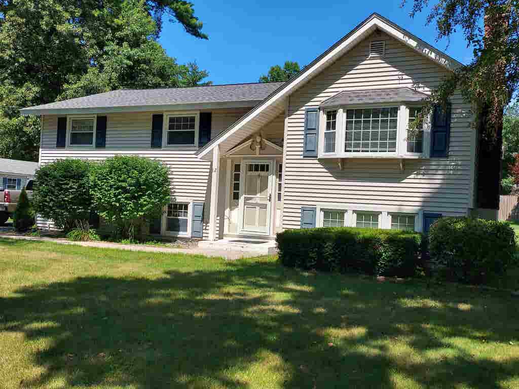 Photo of 12 Timber Lane, Merrimack, NH 03054 (MLS # 5104019)