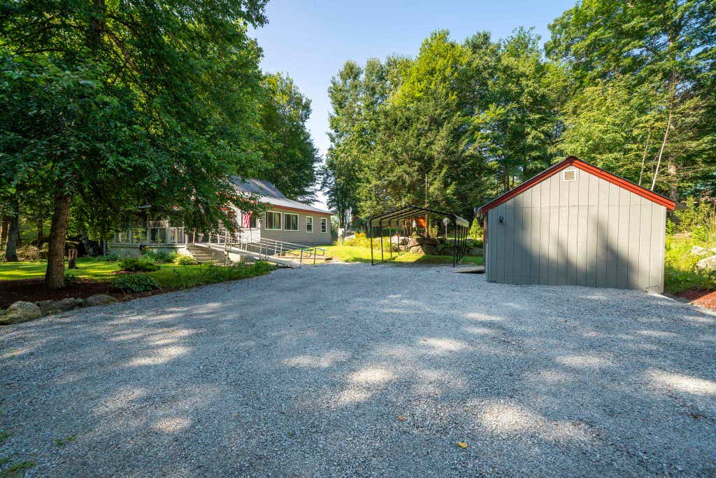 Photo of 31 Alpine Way, Hillsborough, NH 03244 (MLS # 5105046)