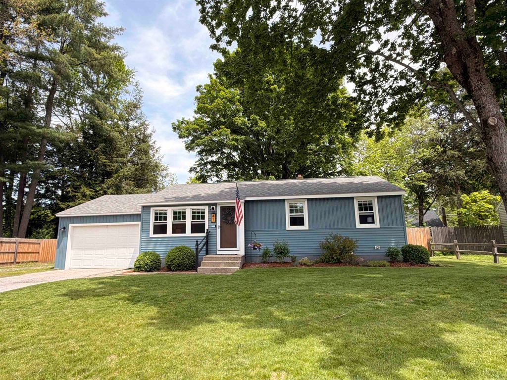 Photo of 41 Laura Lane, Keene, NH 03431 (MLS # 5091390)