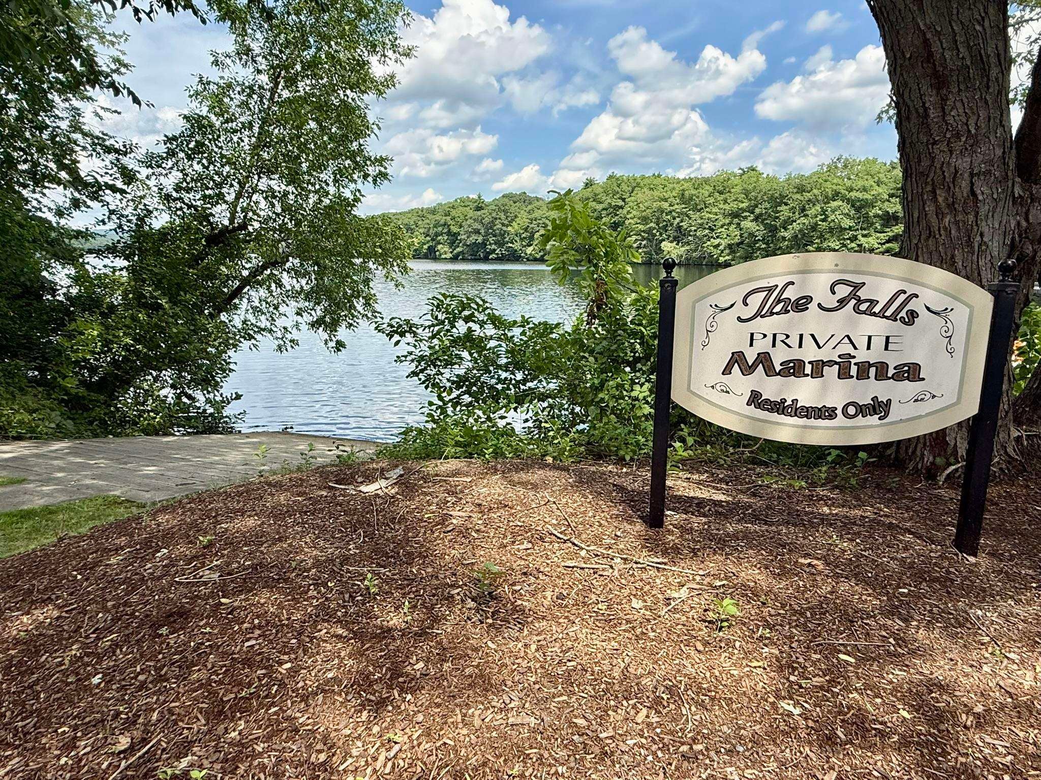 17 River Front Drive 3
