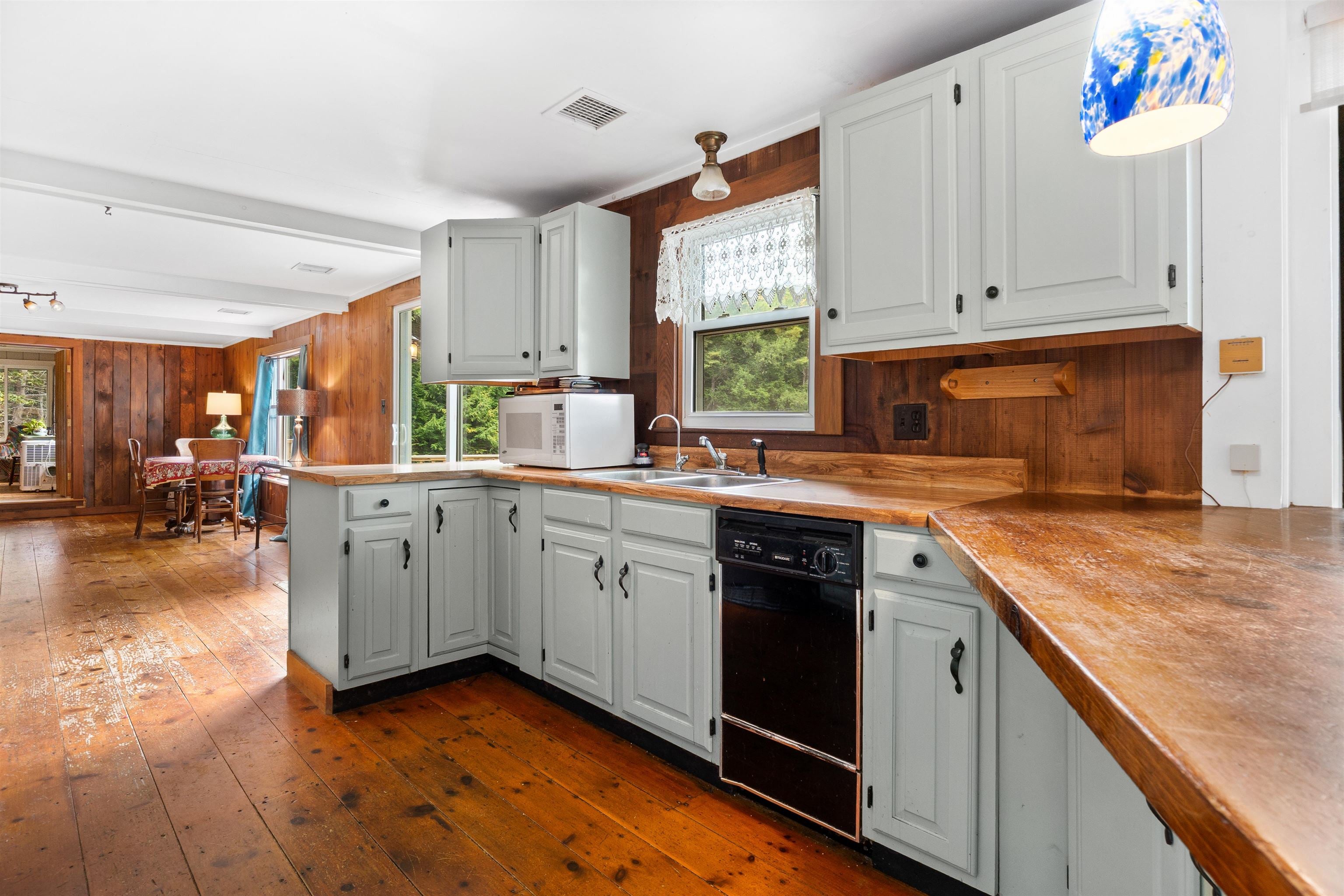 224 Cottage Road