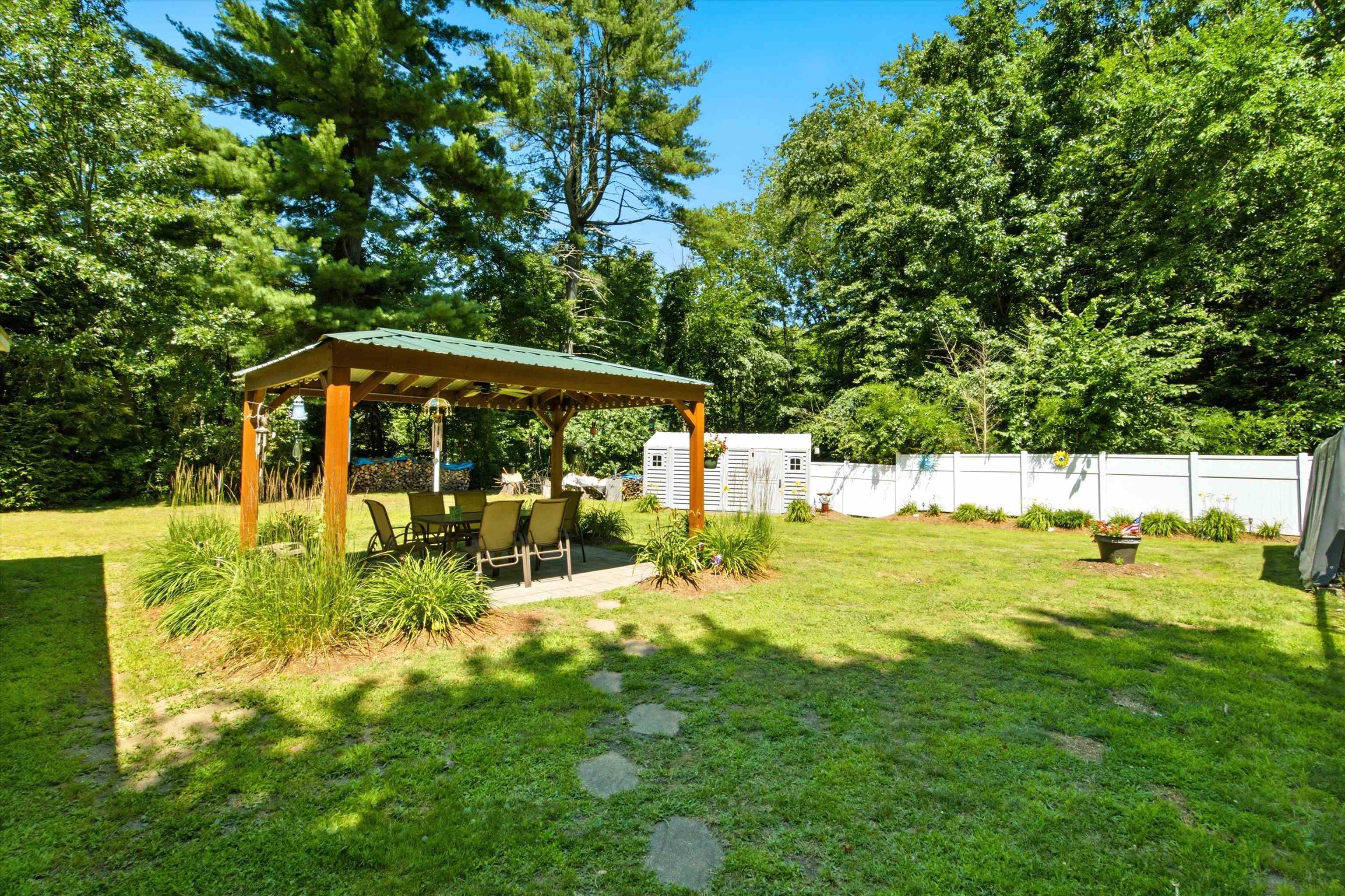 30 Danis Park Road