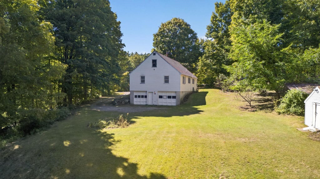 Photo of 454 E Dunbarton Road, Goffstown, NH 03045 (MLS # 5110369)