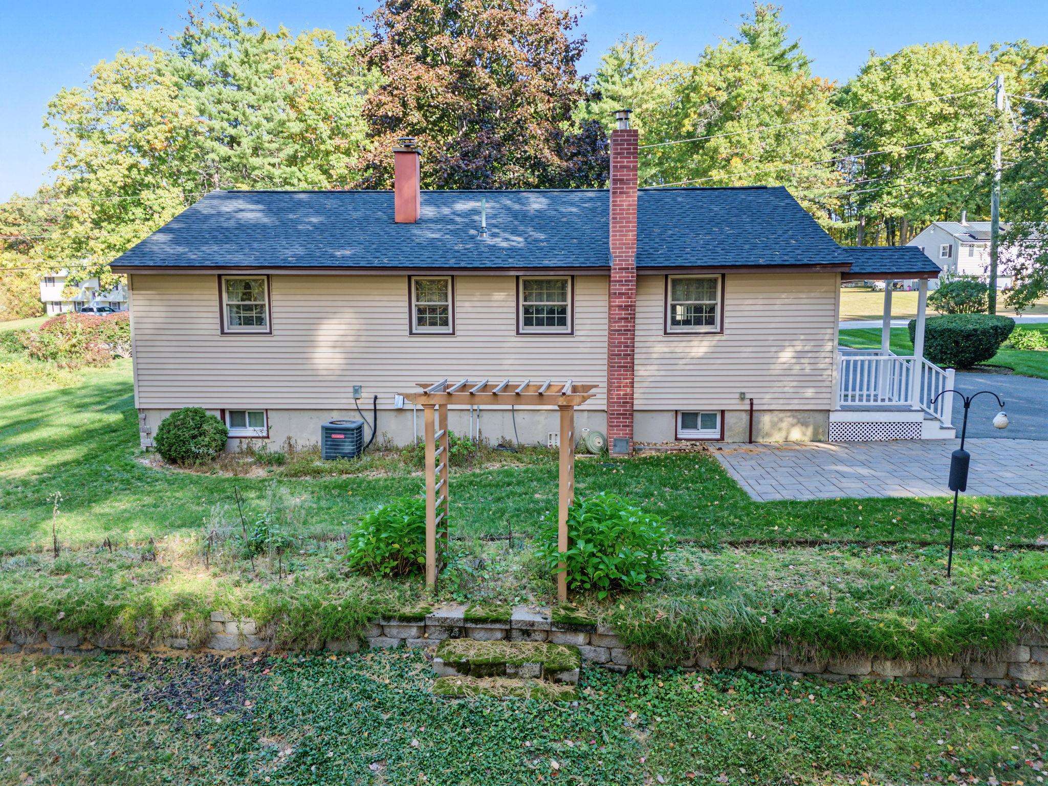 6 Waterville Drive