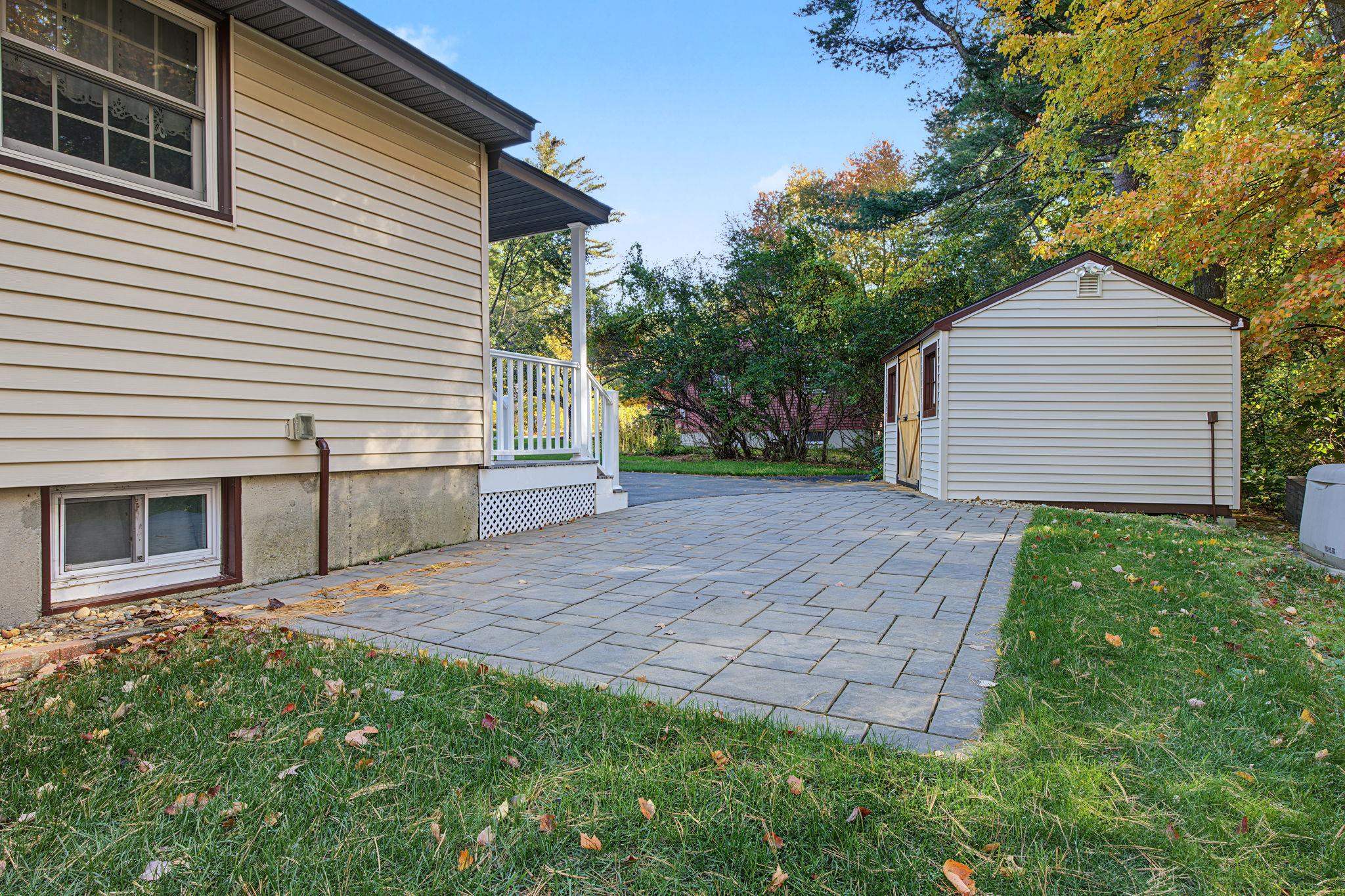 6 Waterville Drive