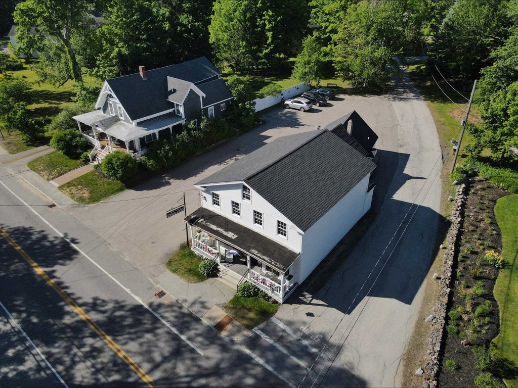 Photo of 10 N Main Street, Mont Vernon, NH 03057 (MLS # 5106704)