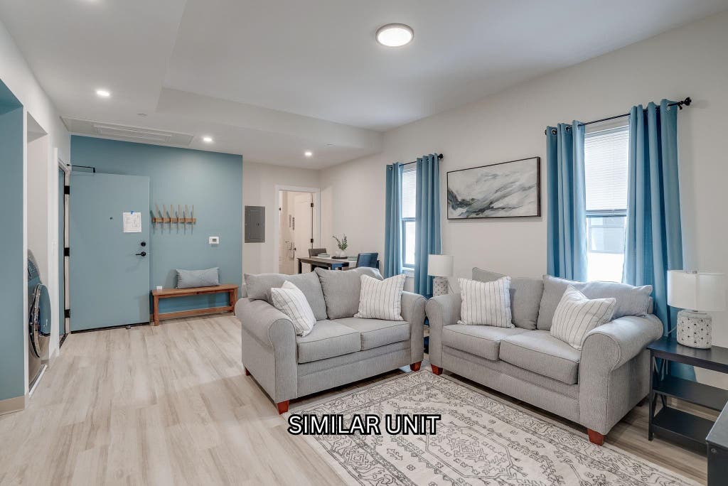 Photo of 4 Bridge Street #304, Nashua, NH 03060 (MLS # 5105381)