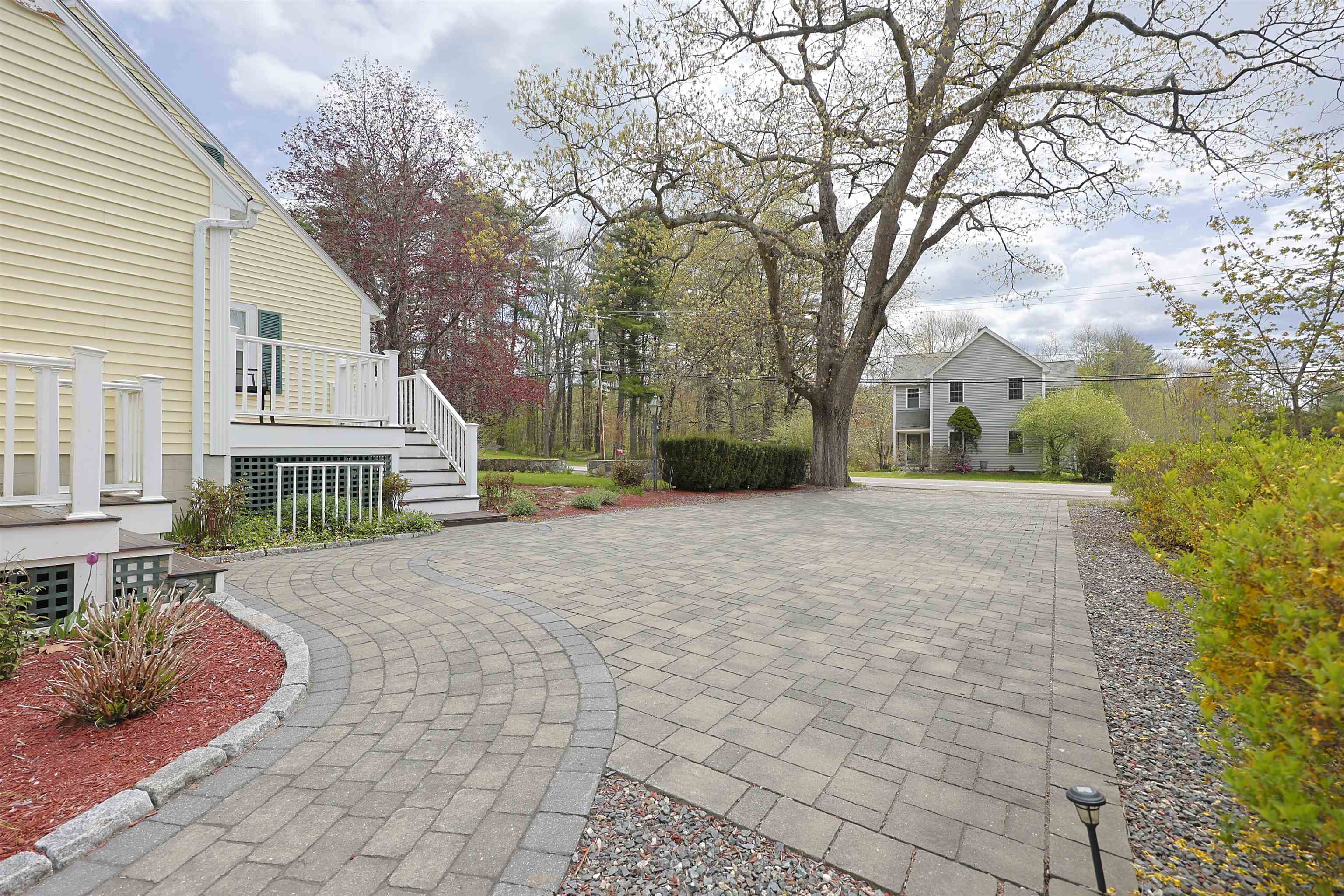 95 Kingston Road