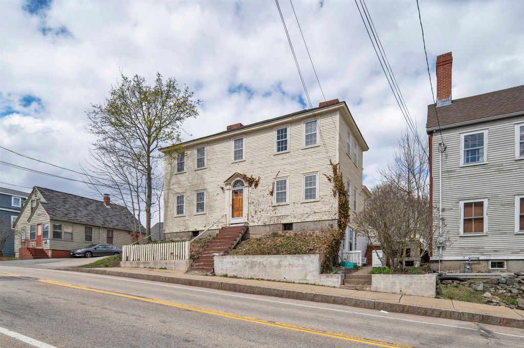 Photo of 357 Maplewood Avenue, Portsmouth, NH 03801 (MLS # 5093622)