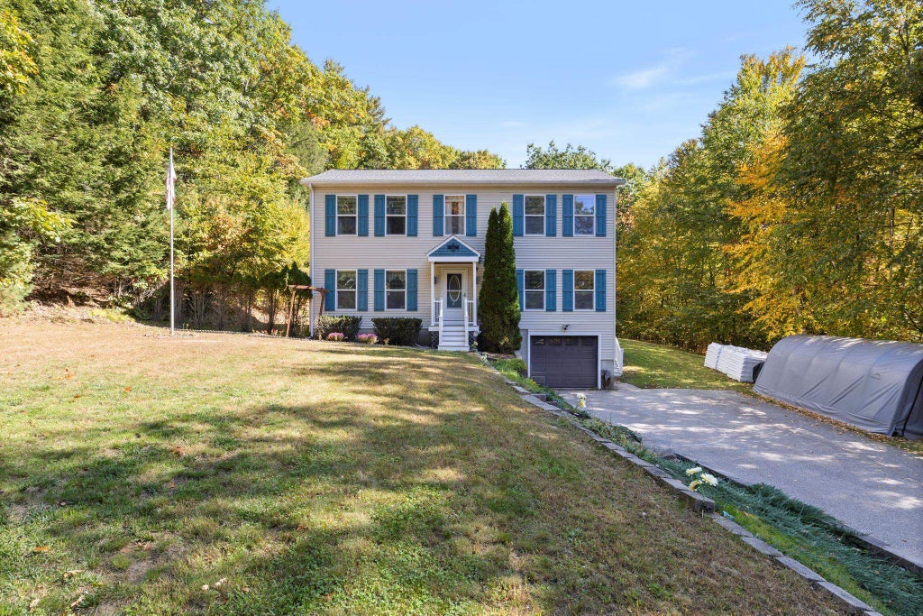 Photo of 33 Sampson Road, Rochester, NH 03867 (MLS # 5112970)