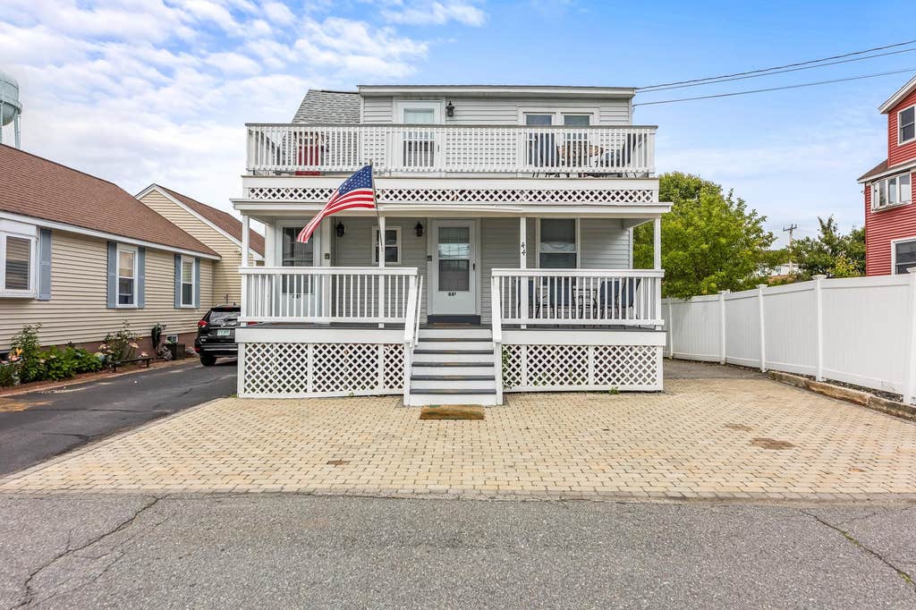 Photo of 44 Nudd Avenue #2, Hampton, NH 03842 (MLS # 5104253)