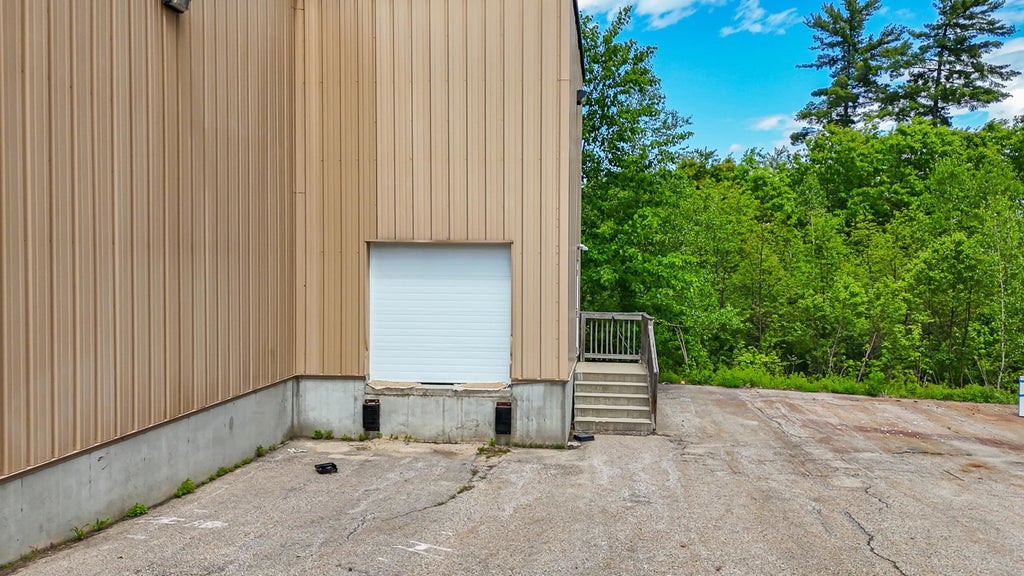 Photo of 63 Airport Drive #9, Rochester, NH 03867 (MLS # 5092989)