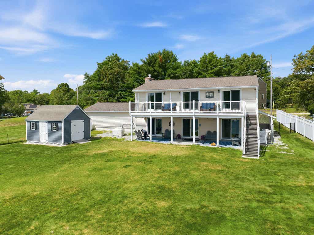 Photo of 165 Georgetown Drive, Barnstead, NH 03225 (MLS # 5105977)