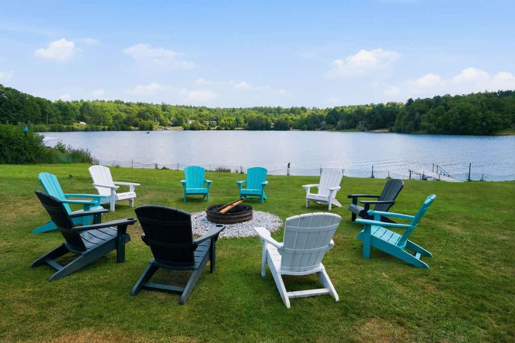 Photo of 165 Georgetown Drive, Barnstead, NH 03225 (MLS # 5105977)