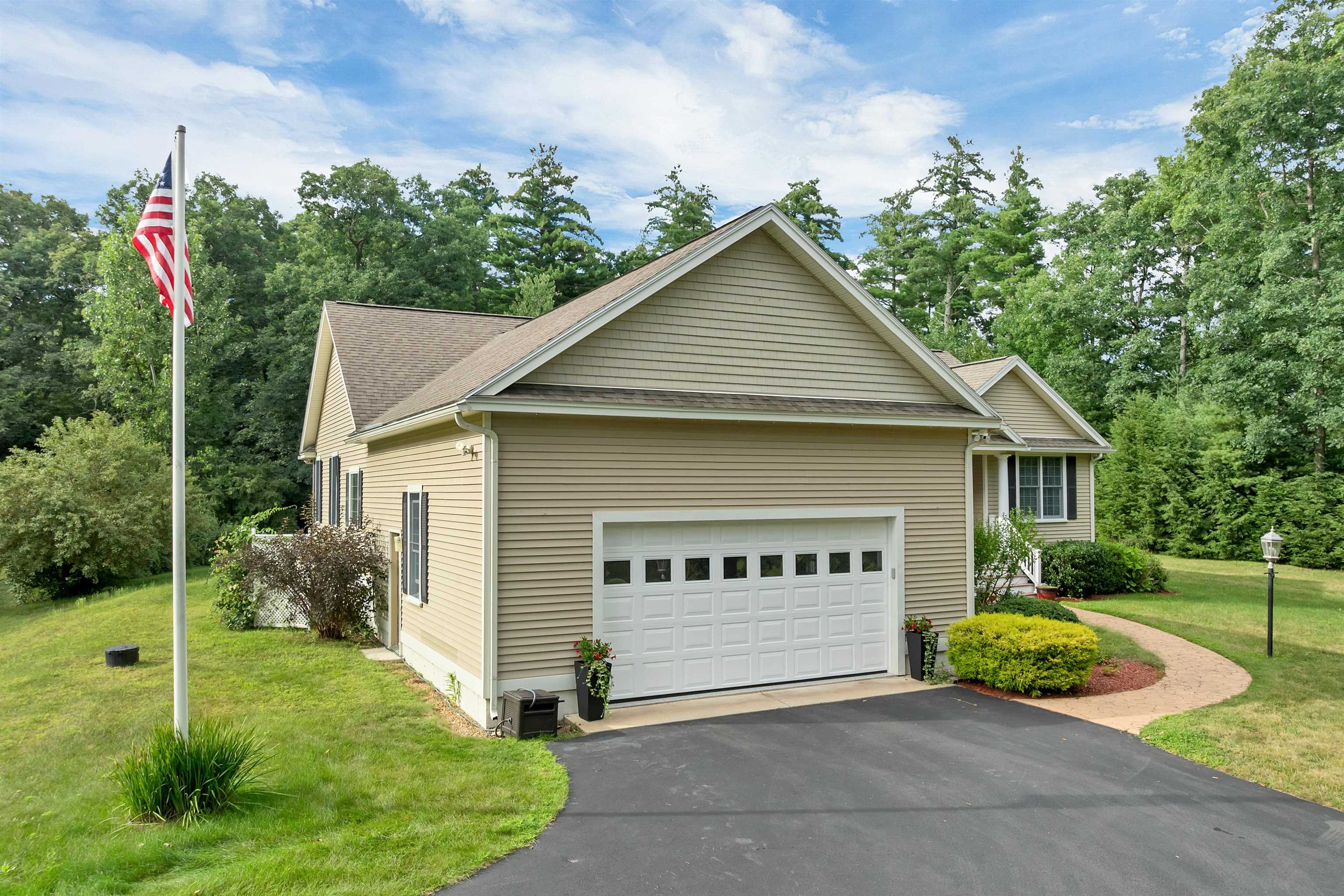 112 Pinecrest Road