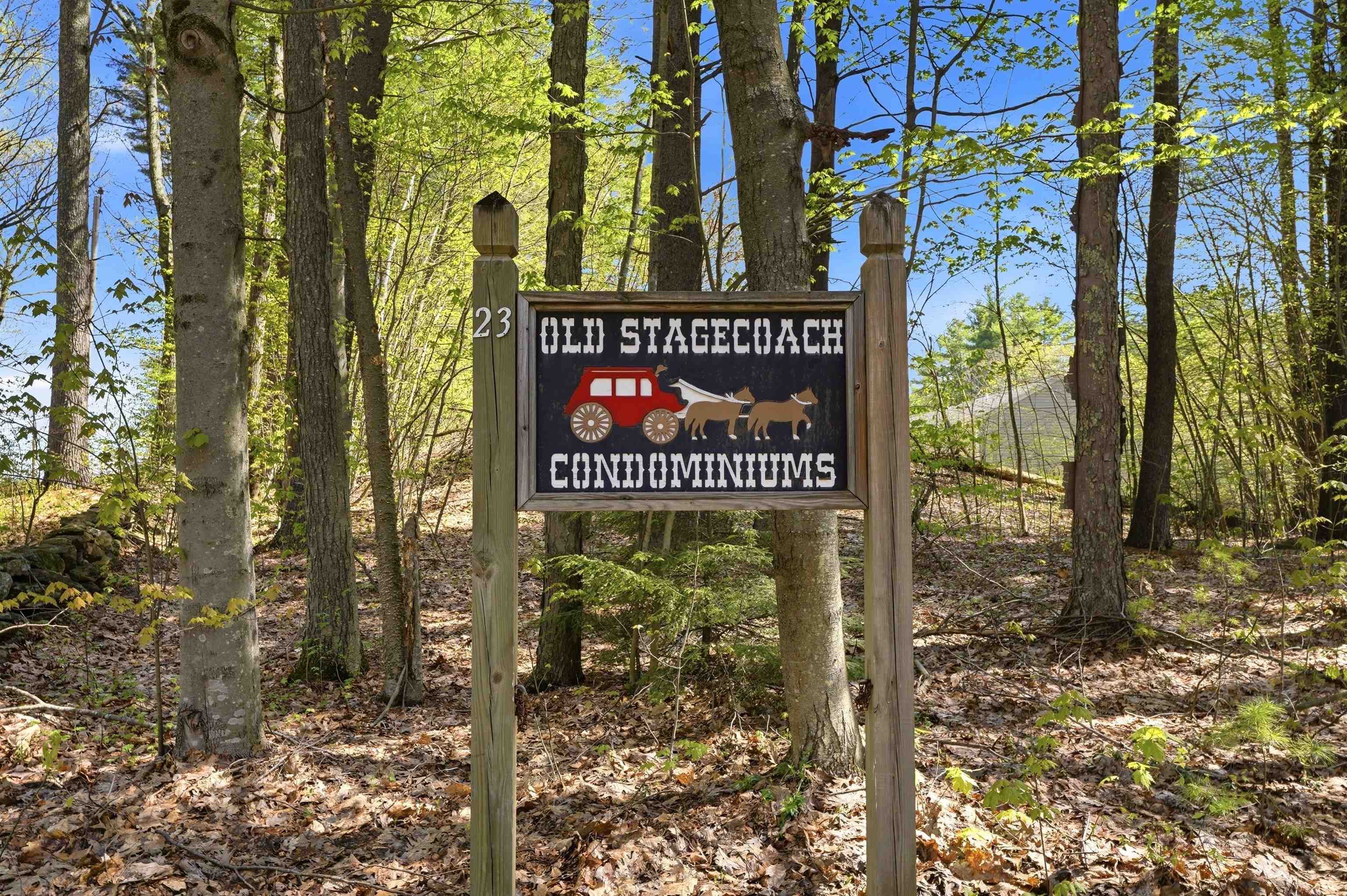 23 Old Stage Coach Road 13