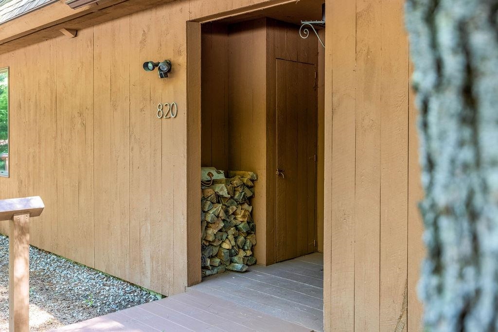 820 Covered Bridge Lane