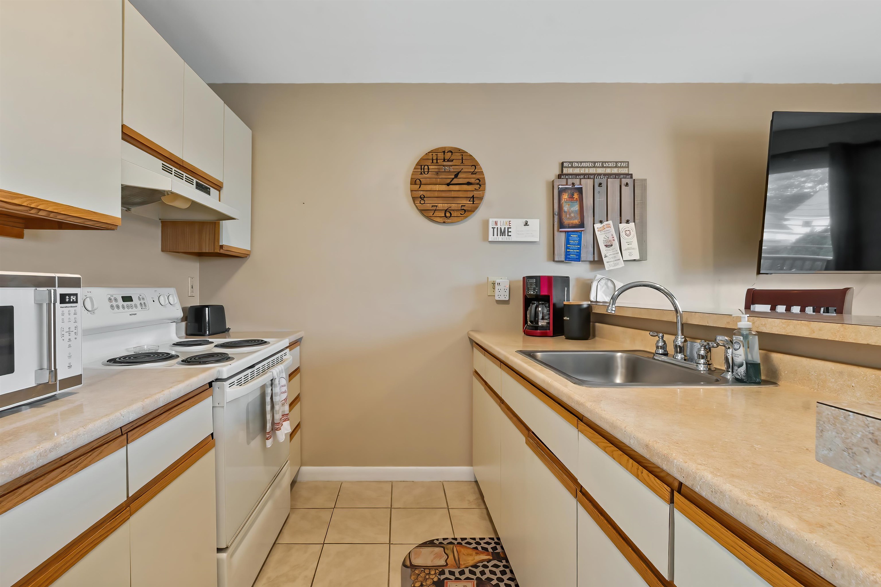 131 Lake Street 214