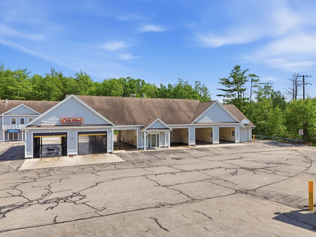 Photo of 70 Whittier Highway #G, Moultonborough, NH 03254 (MLS # 5099370)