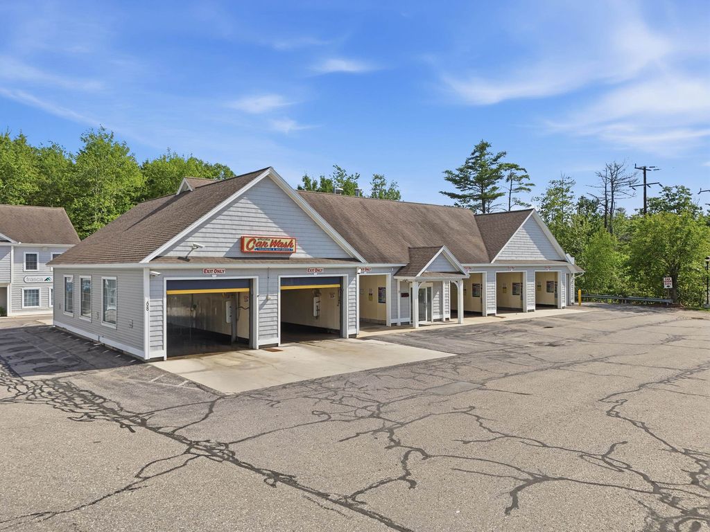 Photo of 70 Whittier Highway #G, Moultonborough, NH 03254 (MLS # 5099370)