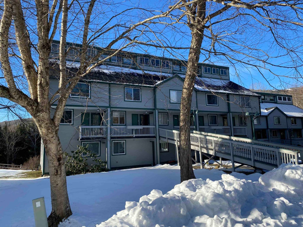 Photo of 8 Emerson Way #E-4, Waterville Valley, NH 03285 (MLS # 5108654)