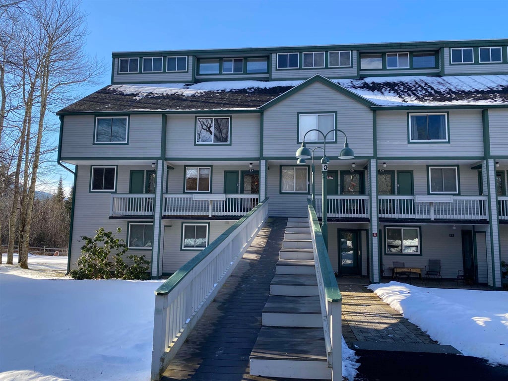 Photo of 8 Emerson Way #E-4, Waterville Valley, NH 03285 (MLS # 5108654)