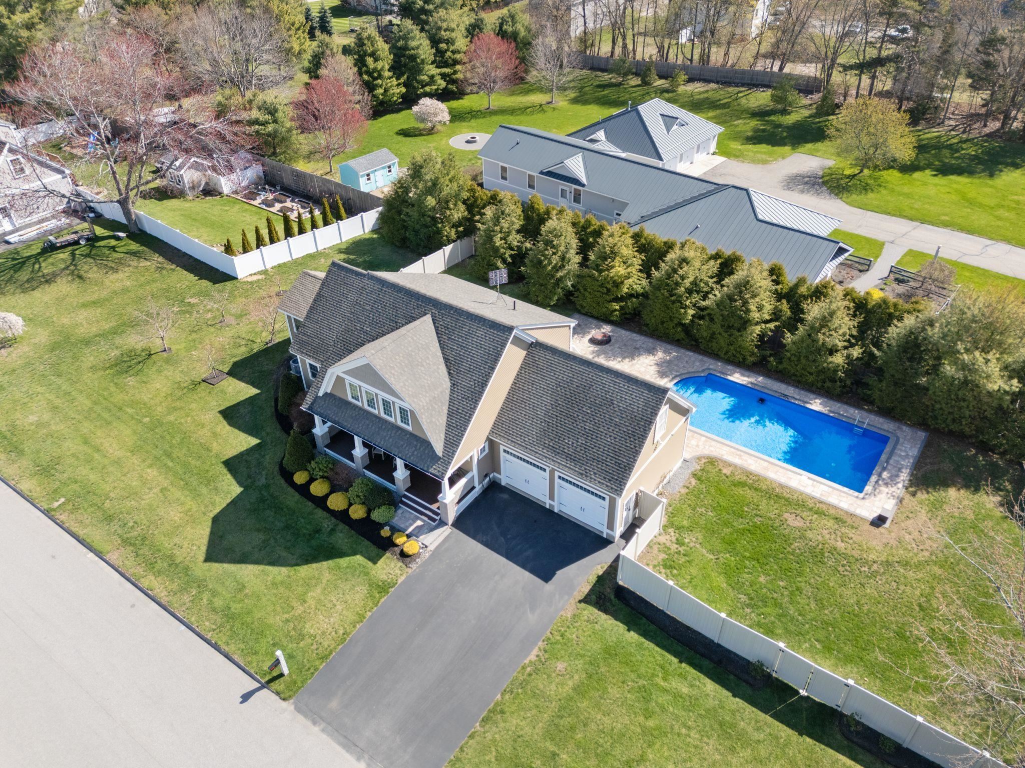 2 Hilliard Drive