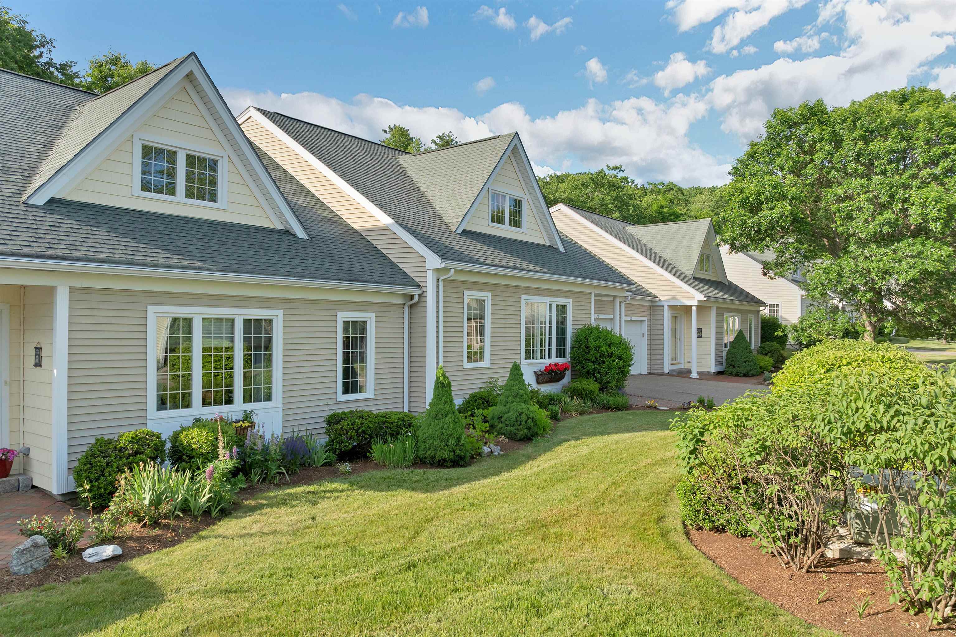 20 Emily Circle