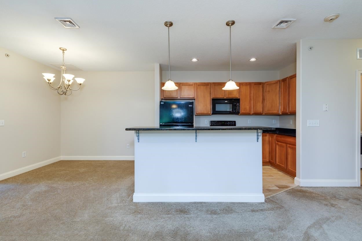 14-8 Carriage Way