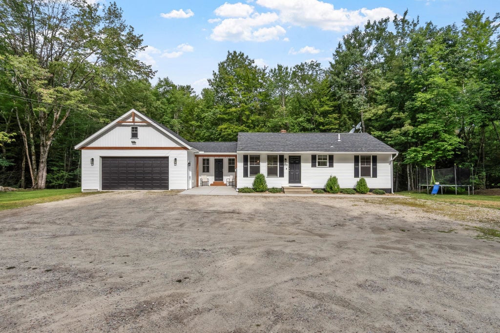 Photo of 656 Main Street, Rindge, NH 03461 (MLS # 5105823)