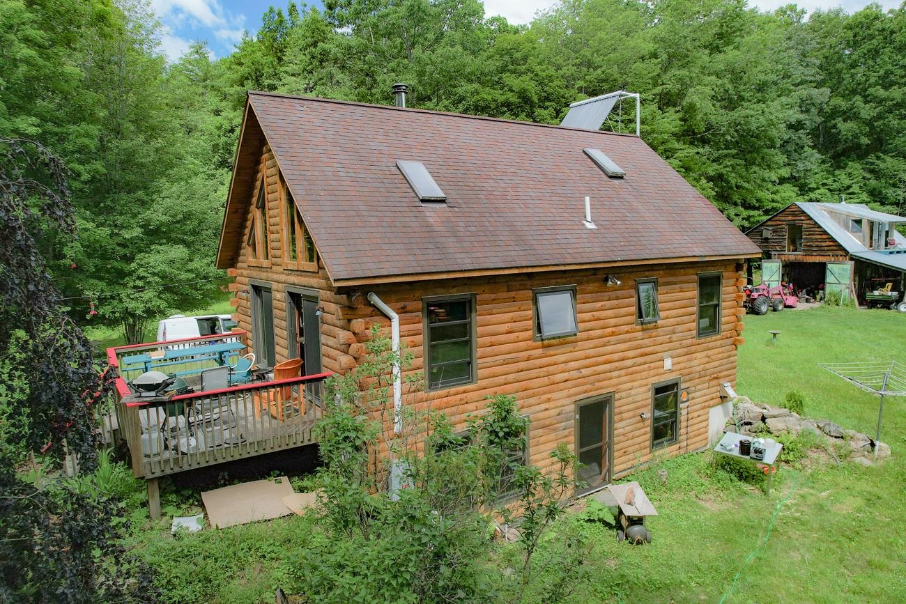 66 Ledge Farm Road