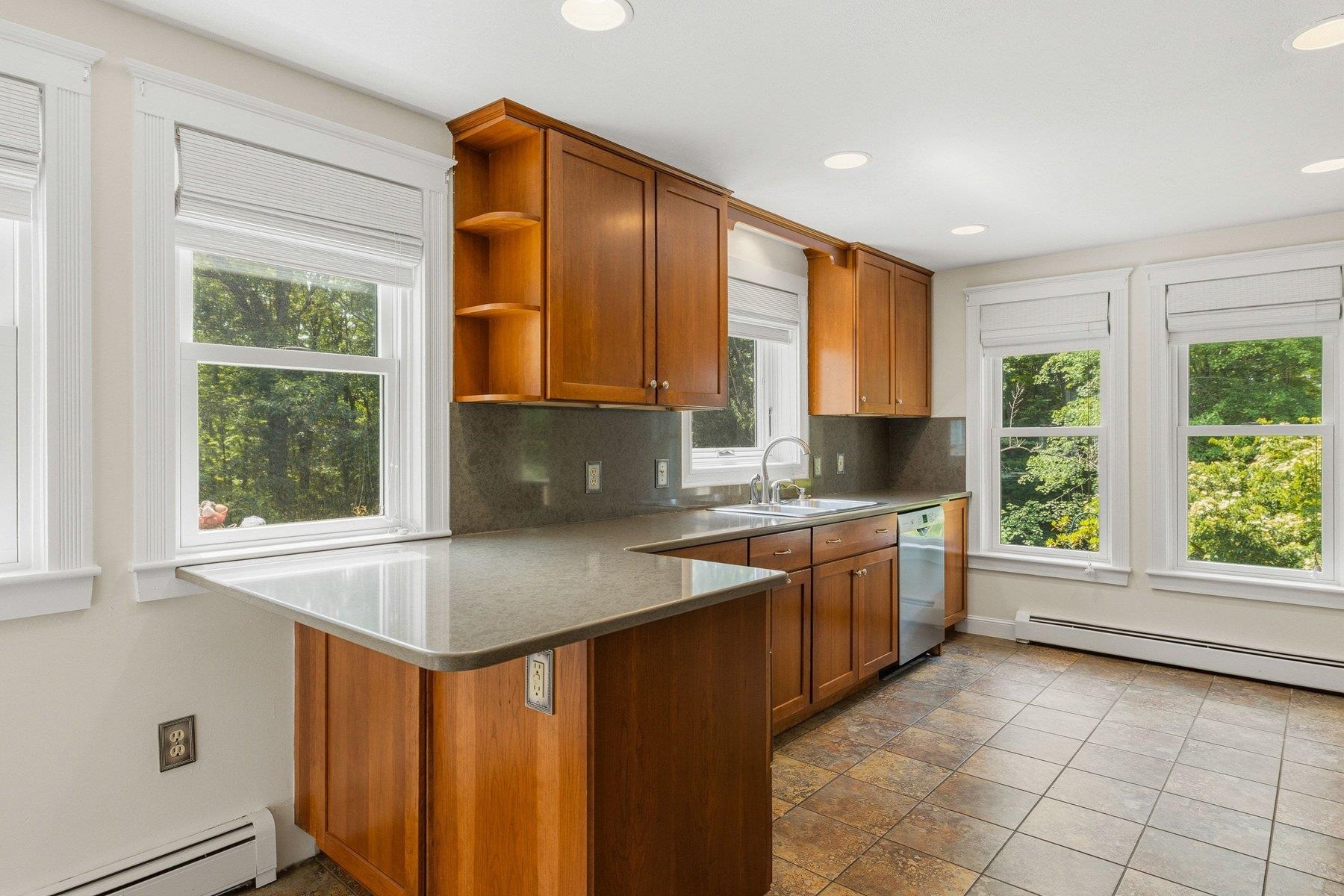35 Stevens Hill Road