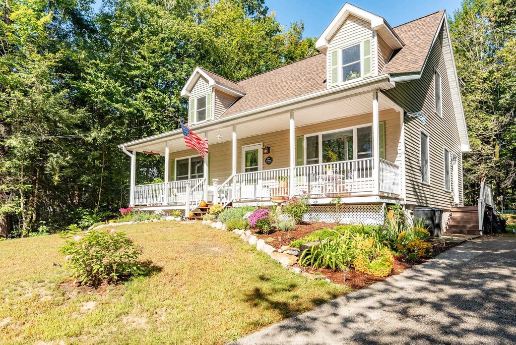 Photo of 11 Spruce Road, Middleton, NH 03887 (MLS # 5094844)