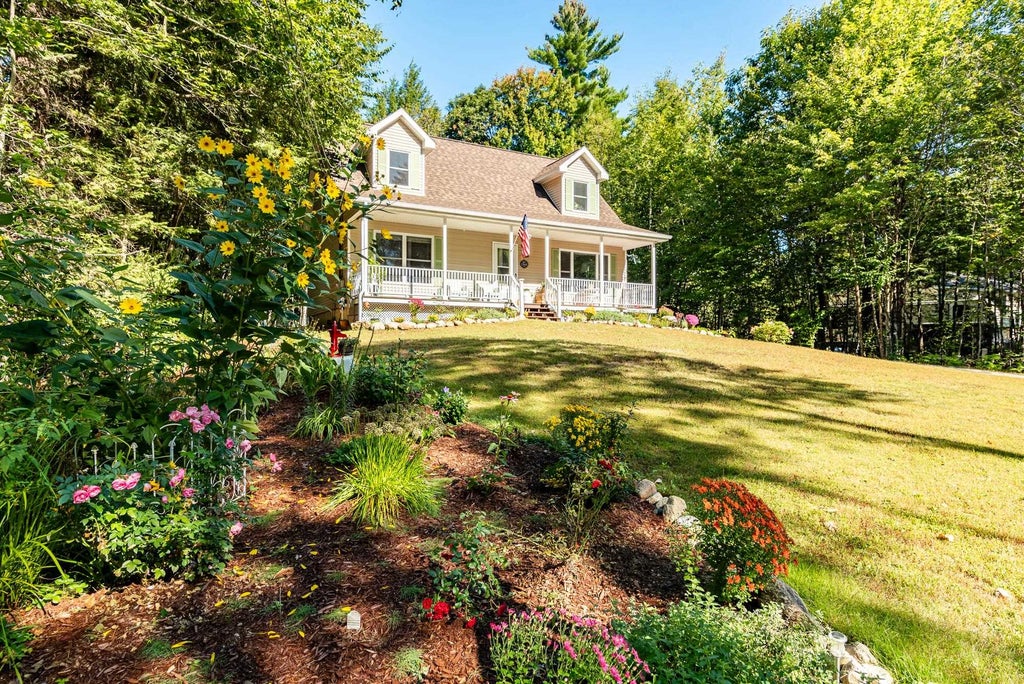 Photo of 11 Spruce Road, Middleton, NH 03887 (MLS # 5094844)