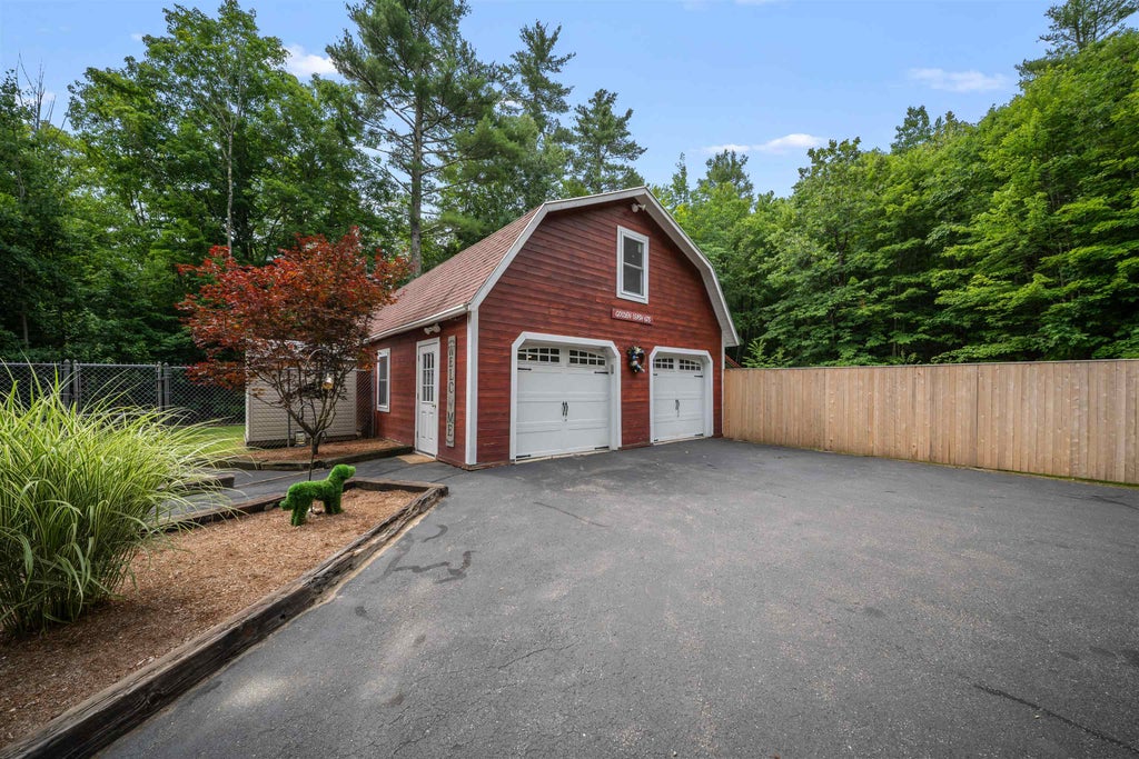 Photo of 1166 NH Route 11, Farmington, NH 03835 (MLS # 5105517)