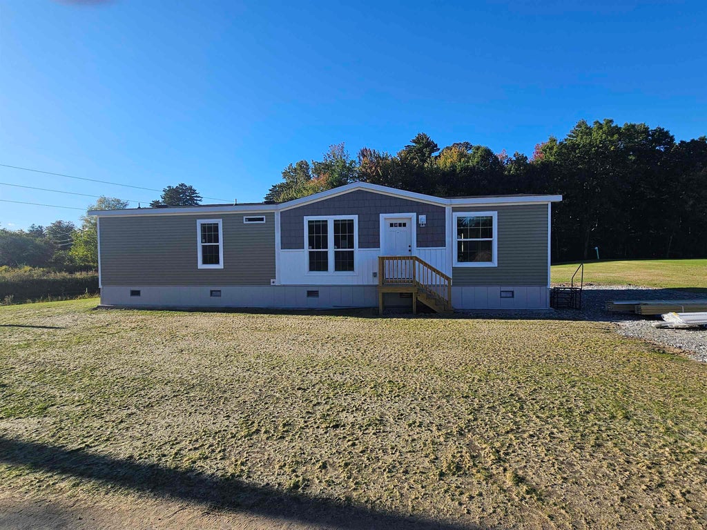 Photo of 6 Gallo Way, Litchfield, NH 03052 (MLS # 5111273)
