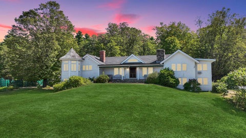 Photo of 477 E Mountain Road, Peterborough, NH 03458 (MLS # 5061096)