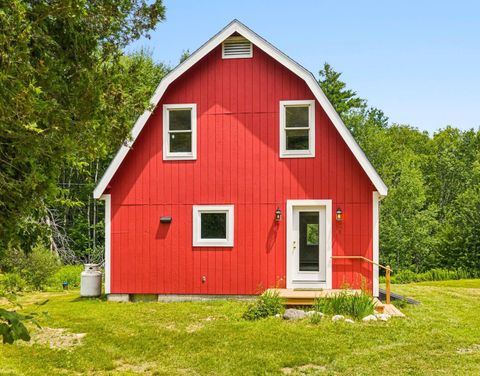 Photo of 196 Kinsman Road, Grafton, NH 03240 (MLS # 5099643)