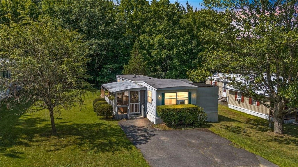 Photo of 99 Hayes Mobile Home Park, Exeter, NH 03833 (MLS # 5101822)