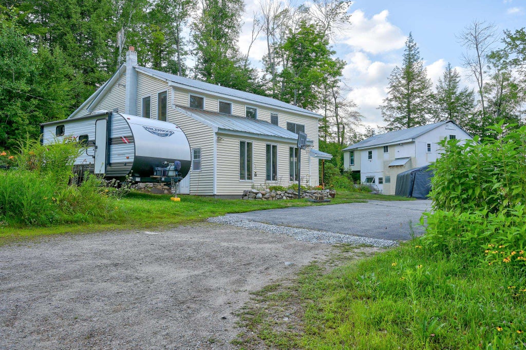 Photo of 2735 Green Hill Road, Chatham, NH 03813 (MLS # 5105231)