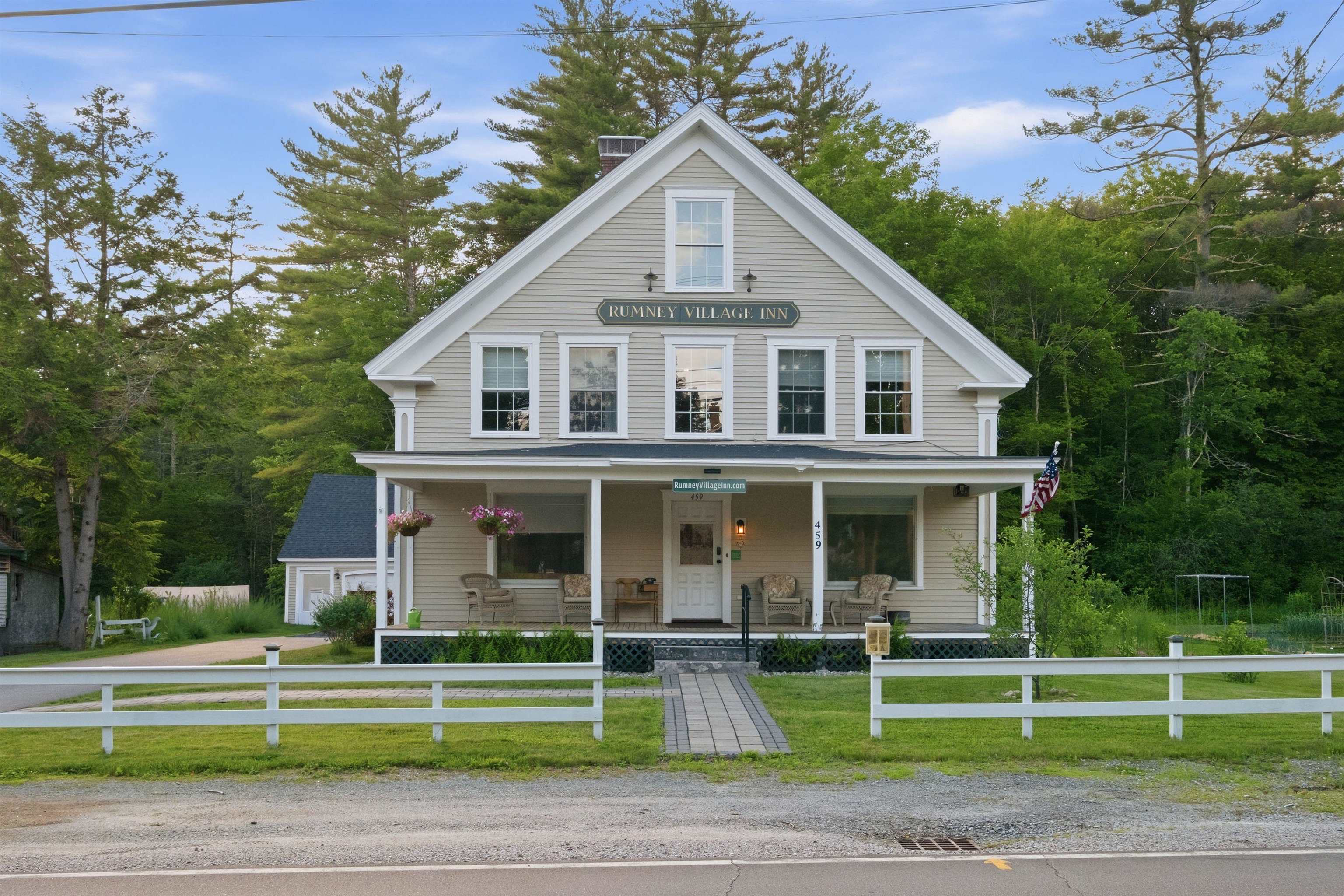 459 Main Street