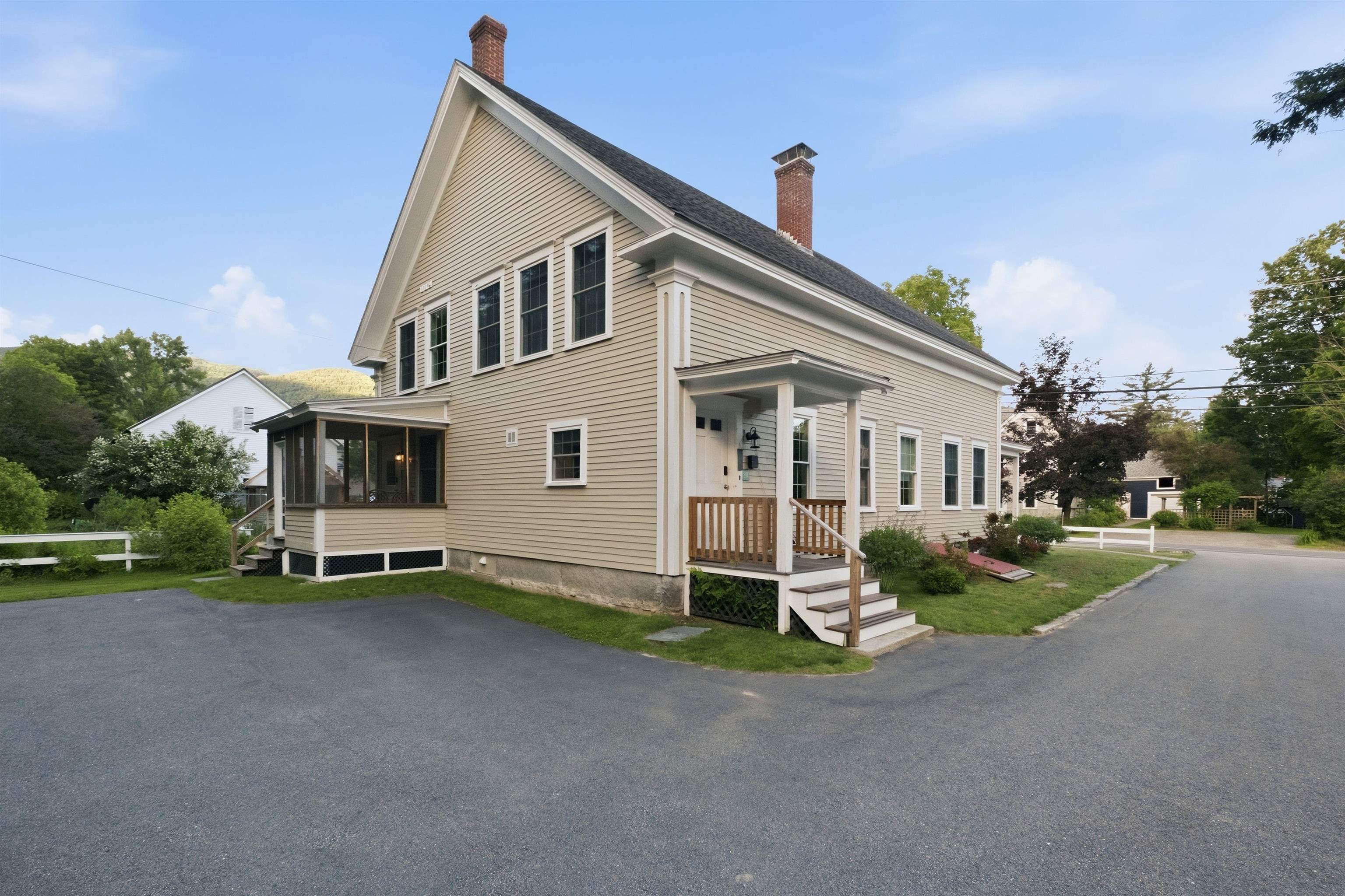 459 Main Street