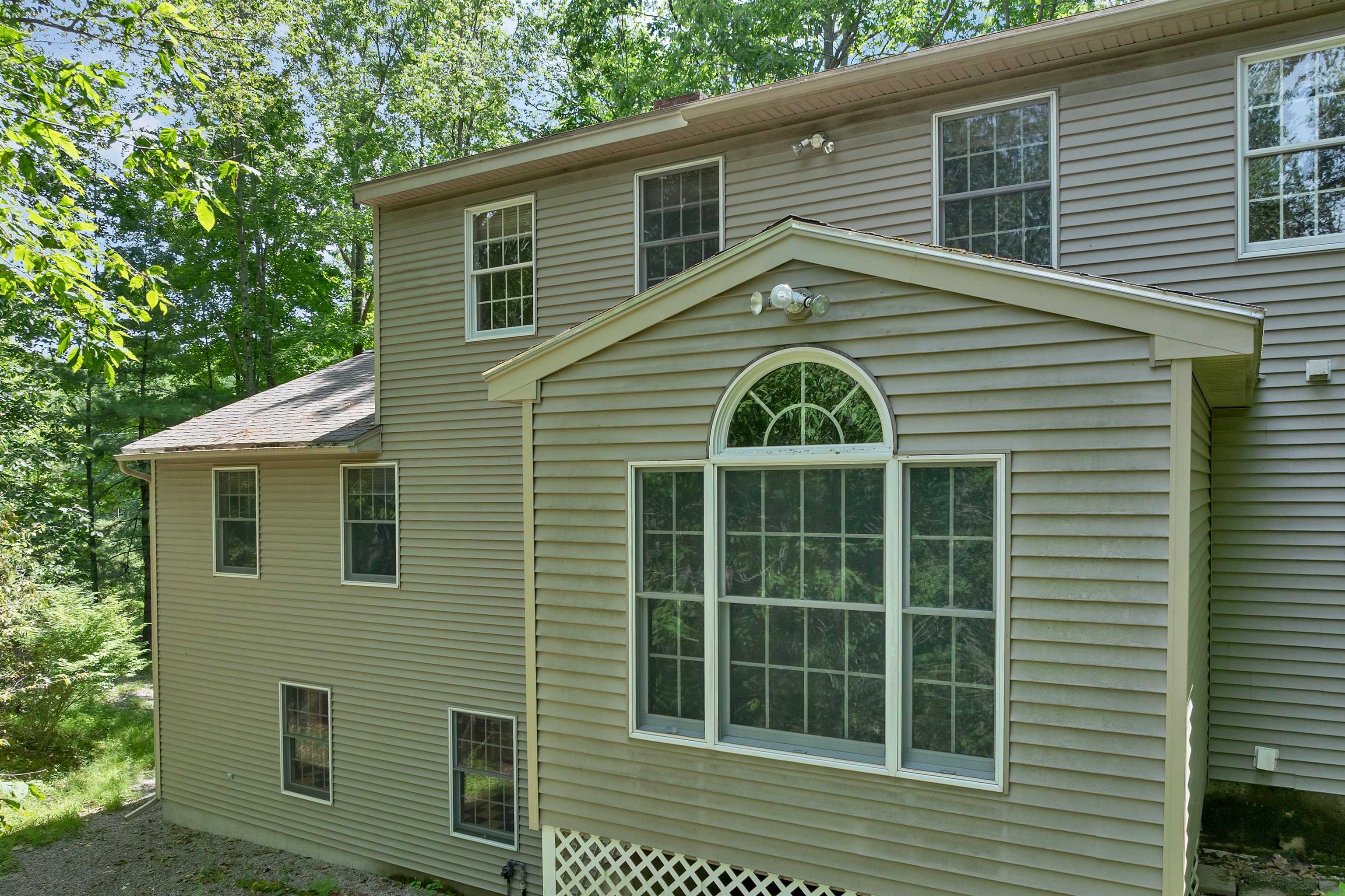 10 Shaws Lane