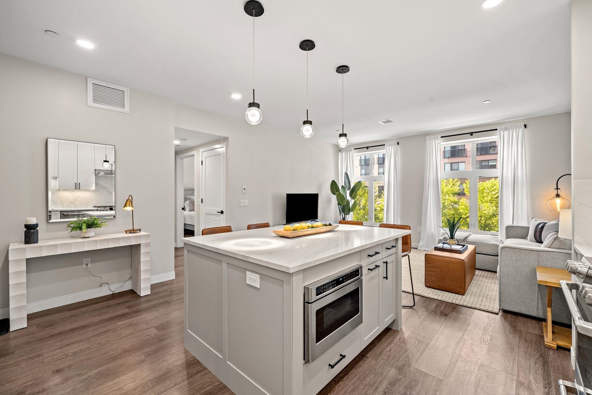 18 Artisan Drive 211